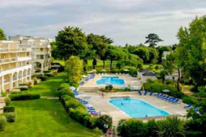 L'Appart de La Baule, piscines , proche mer.